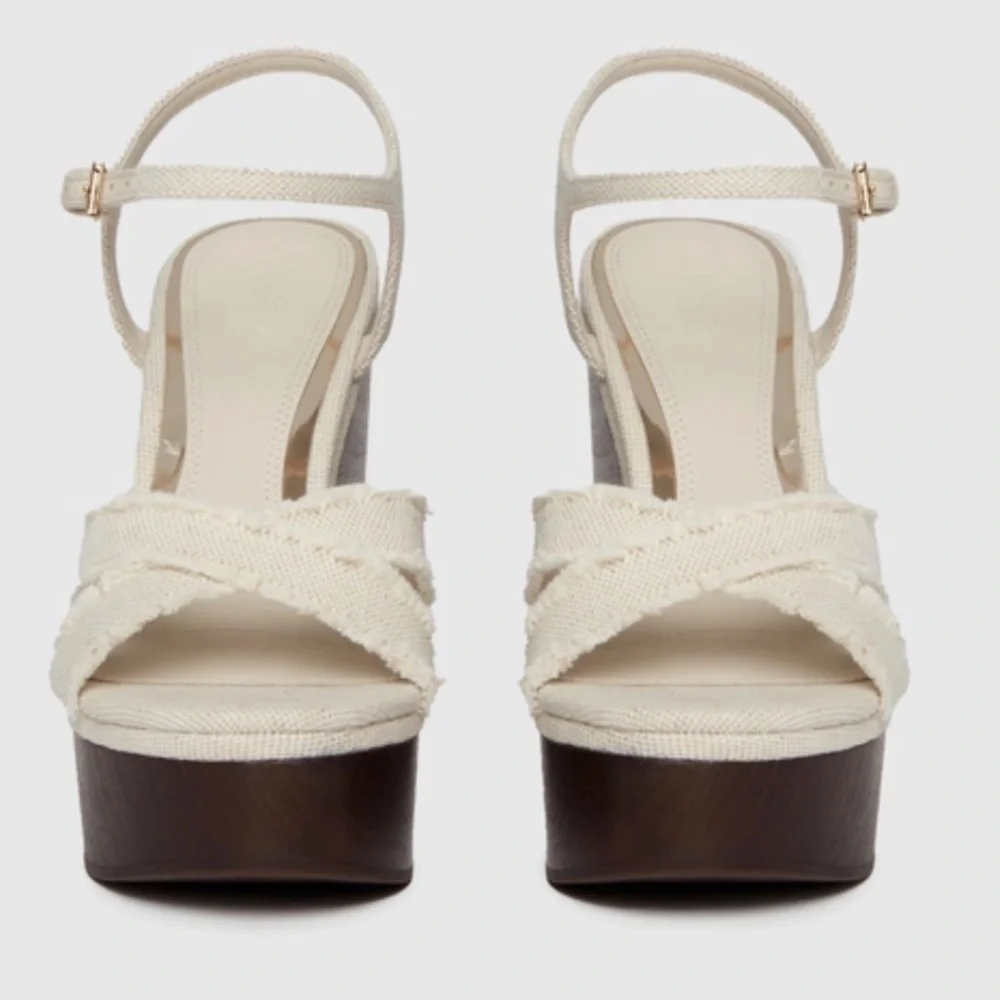 PAIGE Harlow Wedge Elegant Cream Sandals Natural Canvas Women Size 8 NWOB